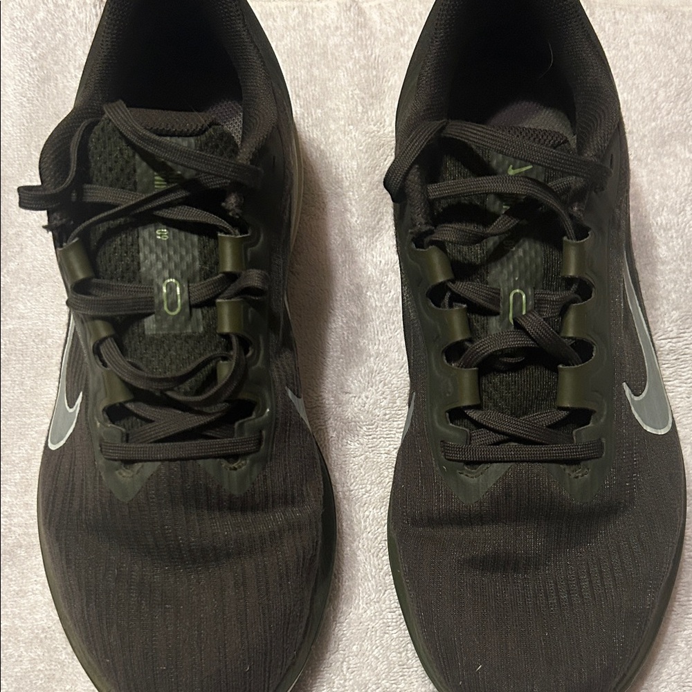 Nike Olive Green Athletic Sneakers